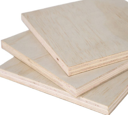 High Quality Pine Plywood Poplar/Hardwood/Combi Core Glue E1 E2 WBP for Furniture